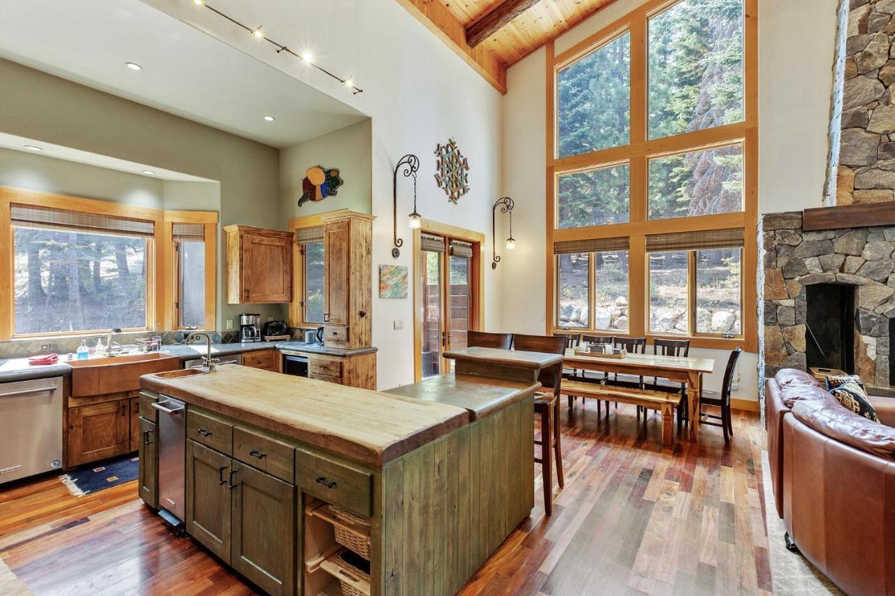 Bear Meadows Lodge - Hot Tub - Tahoe Donner Home Truckee Luaran gambar